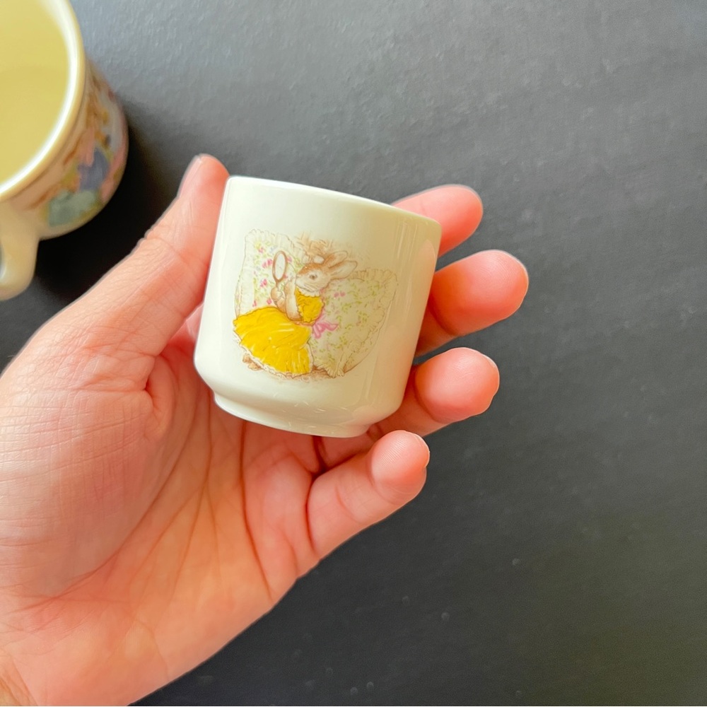 Vintage 1988 Royal Doulton Bunnykins Hug A Mug Two Handle Mug Cottagecore - Picture 10 of 11